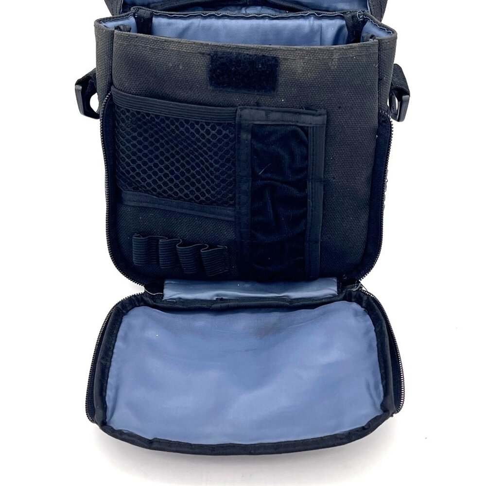 Samsonite Black Compact Camera Bag With Padded Interior & Adjustable Strap - Picture 9 of 16